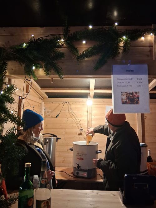 Hier wird Glühgin hergestellt!